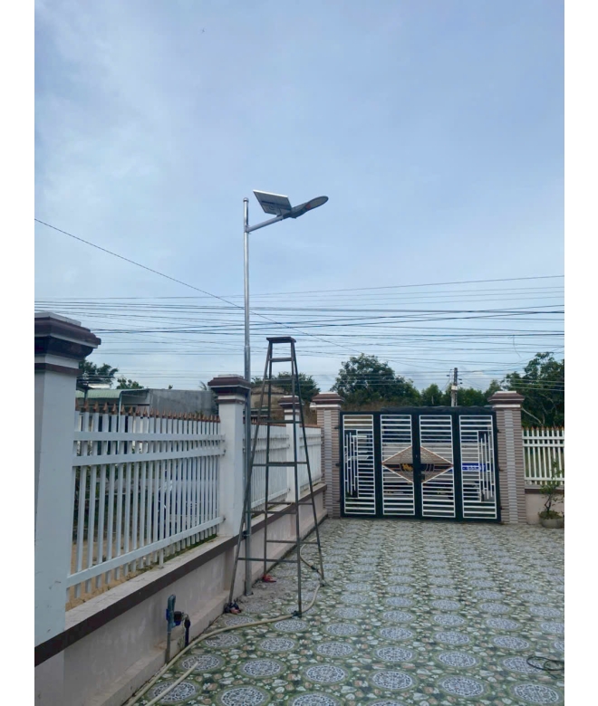 đèn năng lượng bàn chải